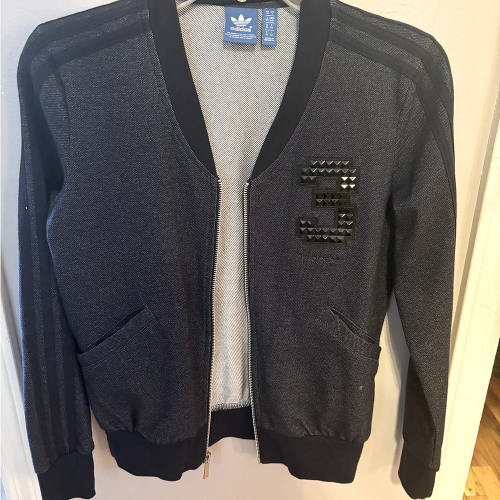 Adidas dark blue jacket w/black stud 3 on front, 3 stripes each sleeve, Size SM